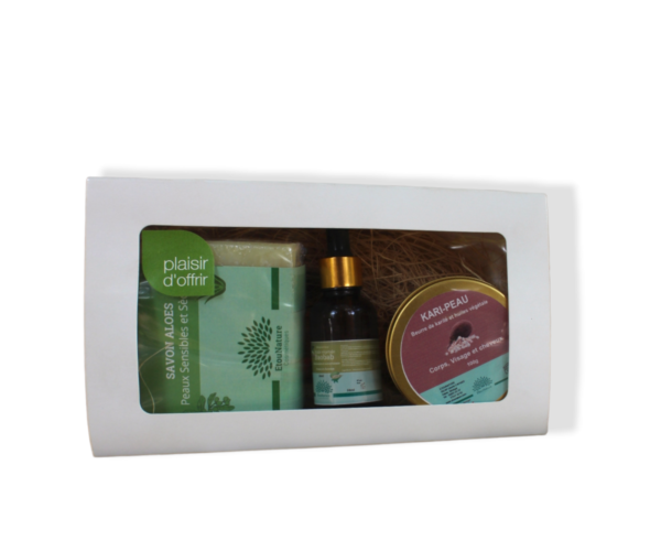 Coffret cosmétique "Soins du corps et du visage"